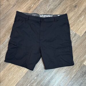Wrangler Black Men's Cargo Shorts – Lightweight Utility